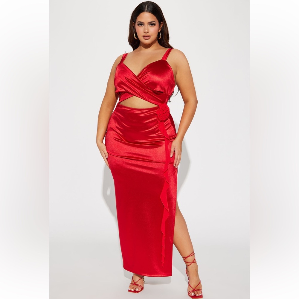 Iris Maxi Dress - Red